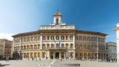 Palazzo Montecitorio Rom