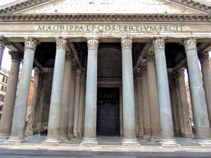 pantheon saeulen