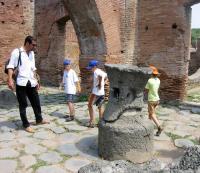 ostia antica muehlen